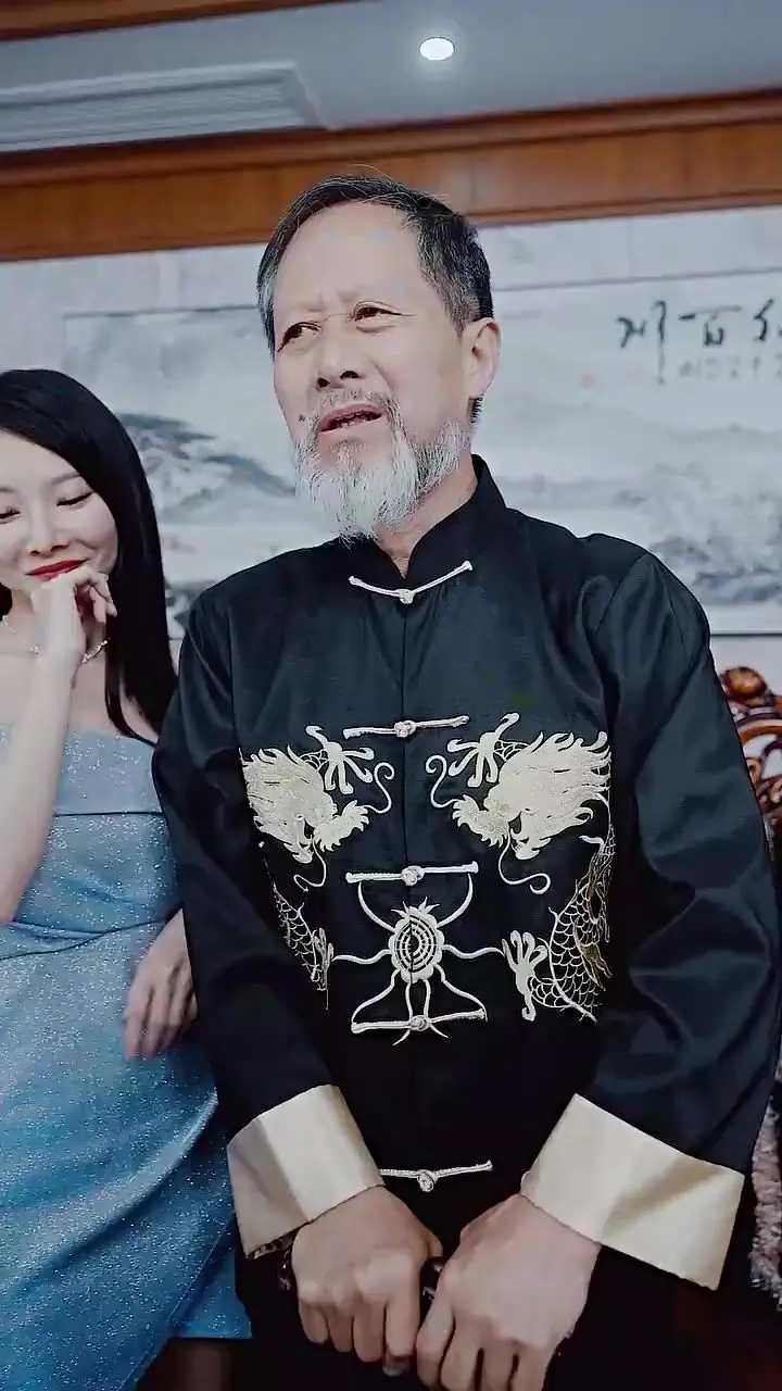 《神医尊主》：神医谷绝世医术重现江湖，尊主出山救世渡人！