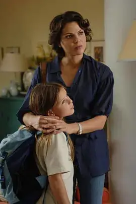 《错误》影评：人性迷宫中的抉择，一场无法回头的道德困境，结尾反转引人深思！