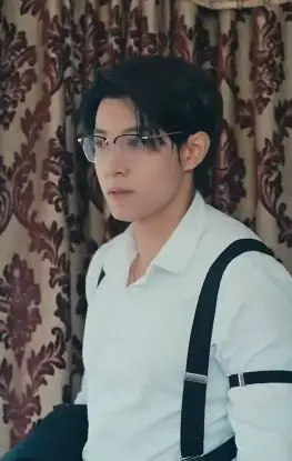 《病娇大佬又凶又宠》：偏执霍总的掌中雀，甜宠背后的情感漩涡与人性的救赎